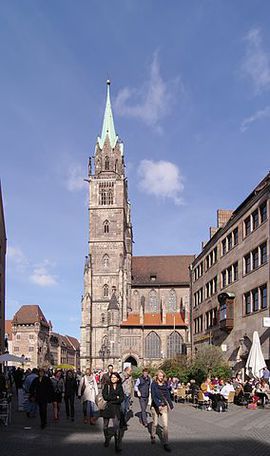 284px-Lorenzkirche Nürnberg IMGP2185 smial wp.jpg