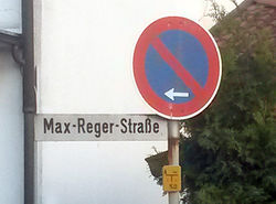 Max-Reger-Straße Schwaig.jpg